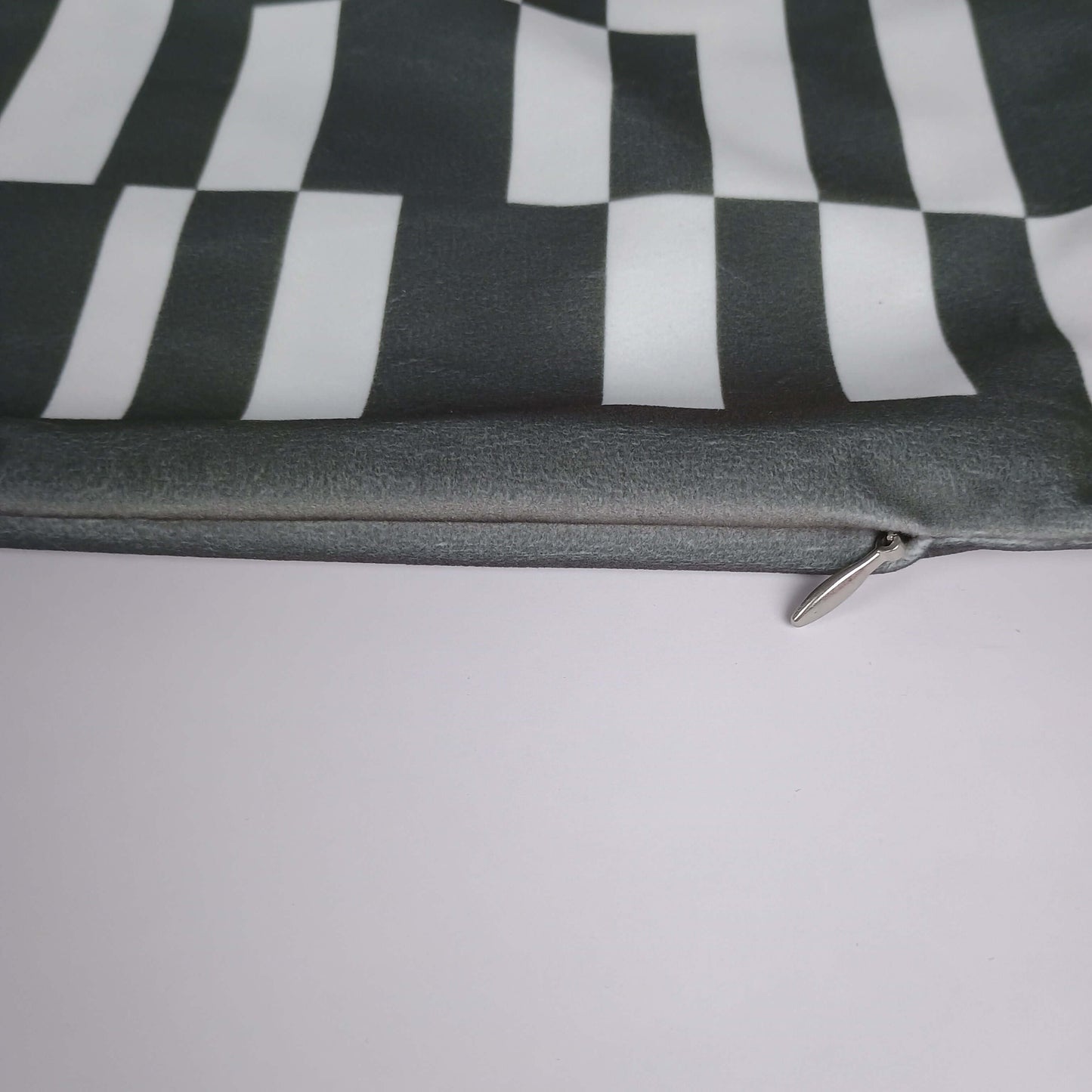 Modern Grey Lines Cushion Cover 40x40 with zipper
