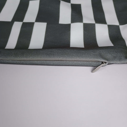 Modern Grey Lines Cushion Cover 40x40 with zipper