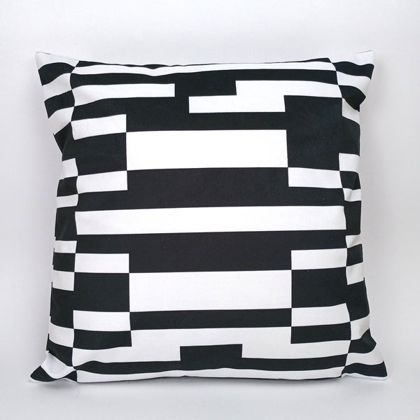 Straight lines-Black